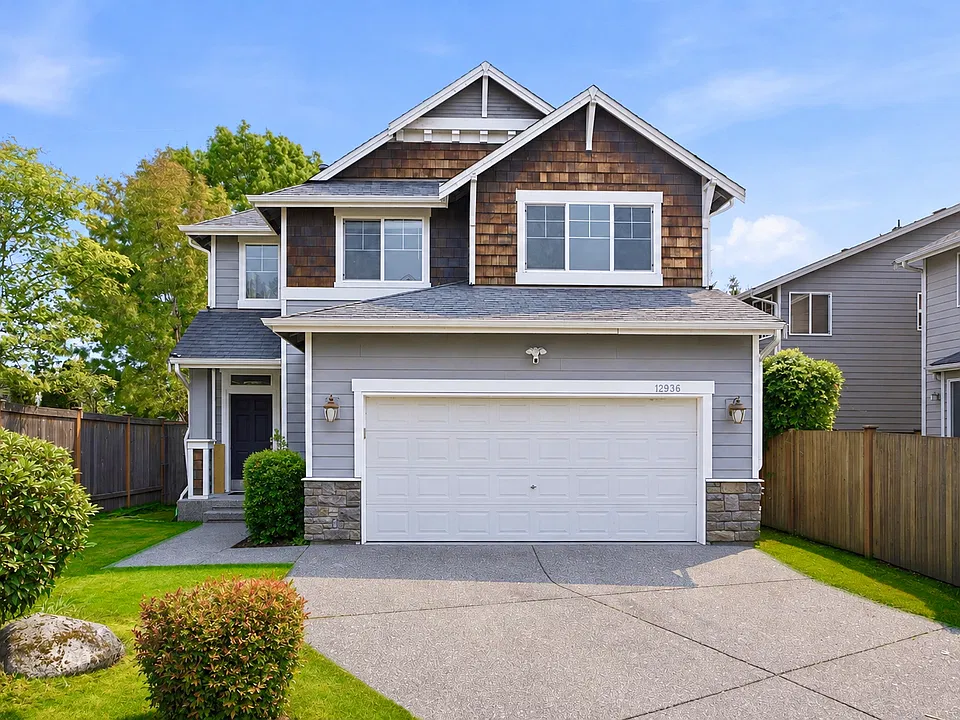 12936 NE 198th Pl