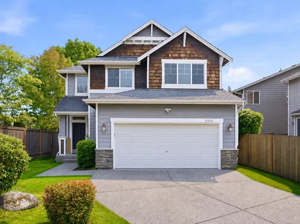 12936 NE 198th Pl, Woodinville, WA 98072