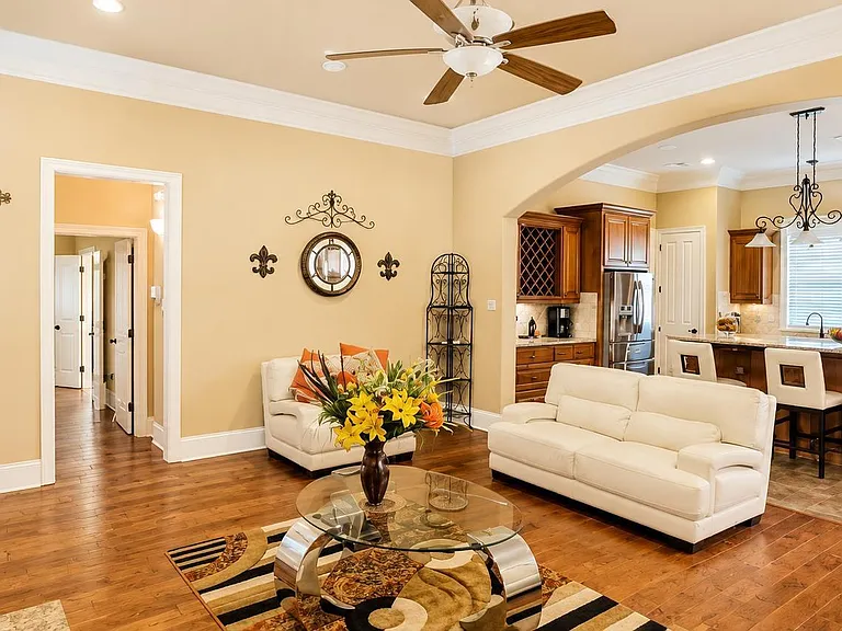 9430 Magnolia Crossing Dr — Photo 11