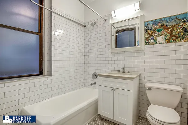 Rented by Barkoff Residential  | media 28