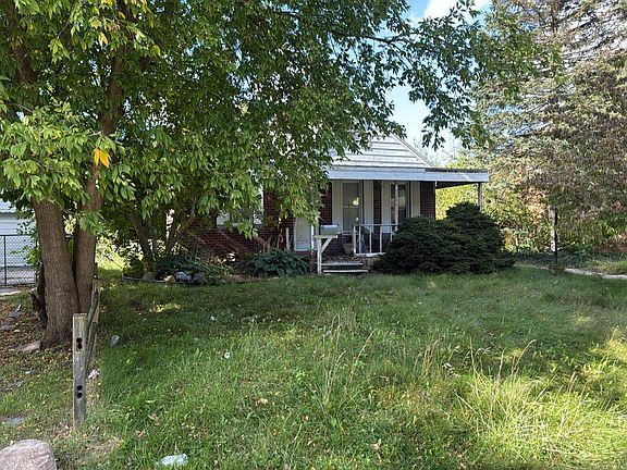 3rd image of 26675 Sunningdale Dr