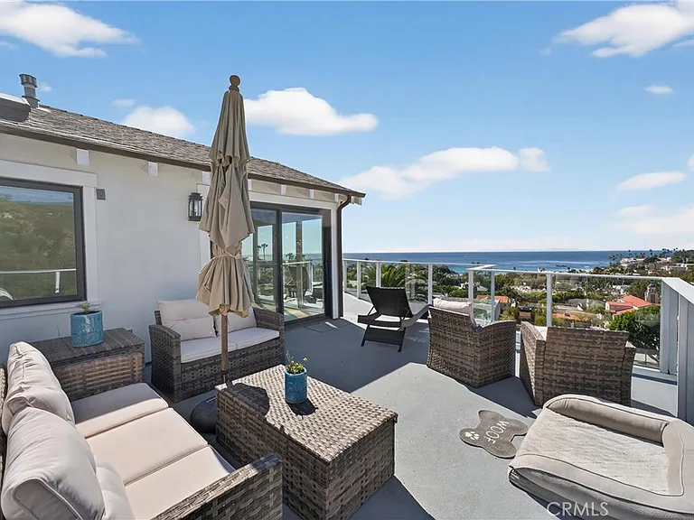 405 Blumont St — Photo 3
