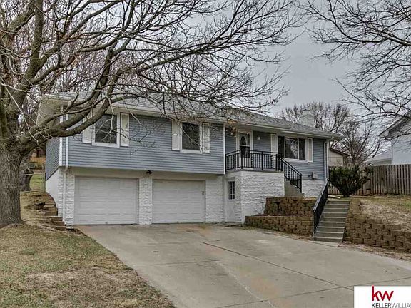 2nd image of 4711 N 116th Ave