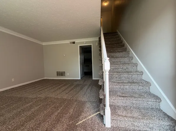 3410 Clingstone Way, Louisville, KY 40220