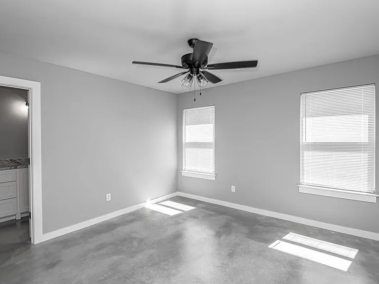 202 Greenwood Ave — Photo 29