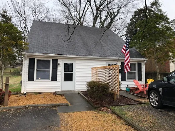 860-A/B Highland Ave NW, Cleveland, TN 37311