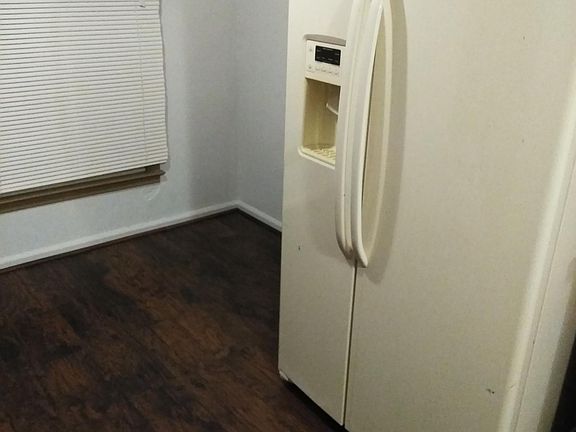 4th image of 1004 Ashton Ave