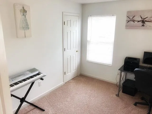 454 Bishea Ct — Photo 18