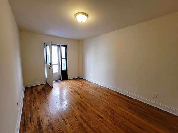 3rd image of 134 9th Ave APT 3R