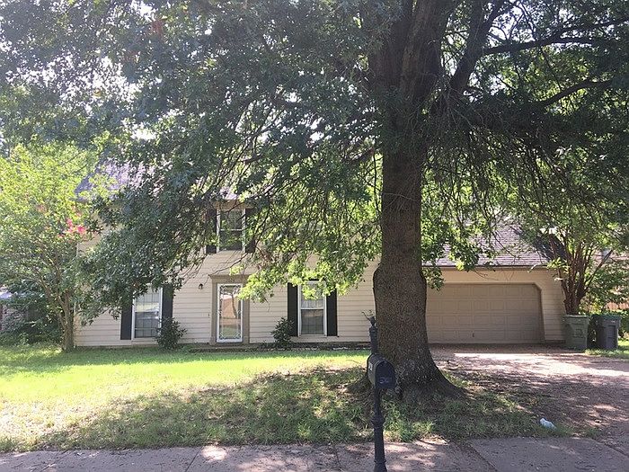1st image of 2028 Littlemore Dr