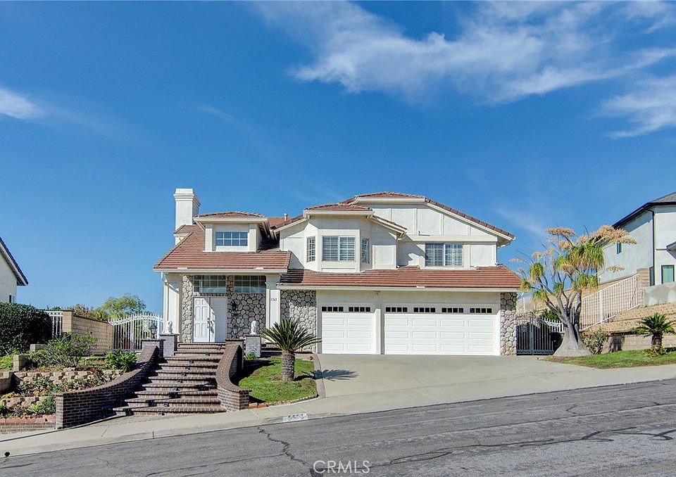 1st image of 5365 Avenida De Michelle