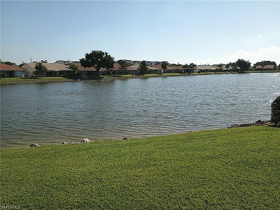 3rd image of 6820 Lone Oak BLVD