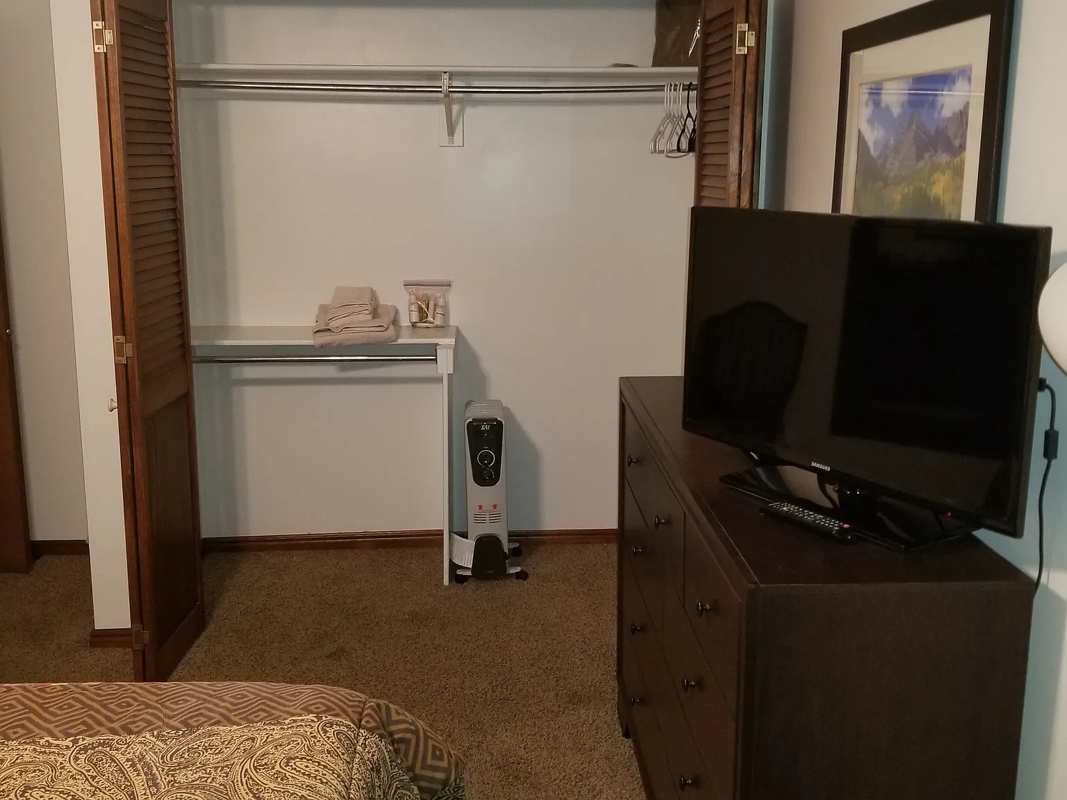 1870 W 2700 S — Photo 2