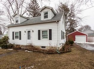 60 Lombard Ave, East Longmeadow, MA 01028