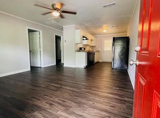 221 Greenbriar Dr #A, Cedartown, GA 30125