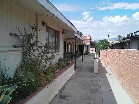 3rd image of 3123 E Terra Alta Blvd #3123