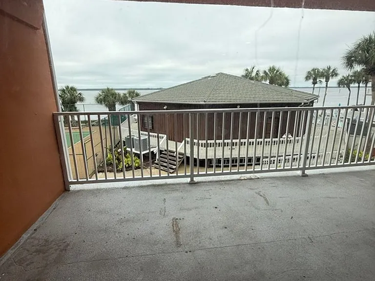 2289 Surf Rd #B-6 — Photo 7