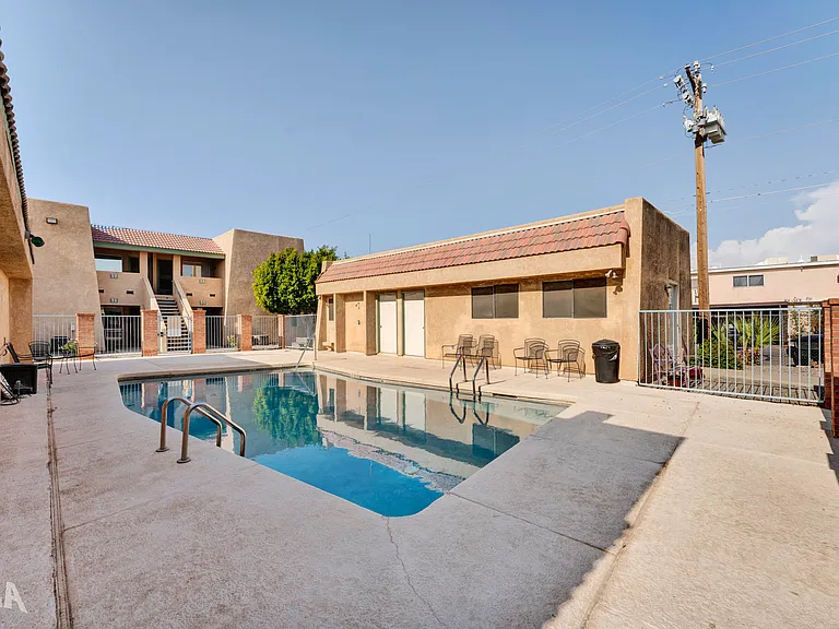 Verde Point Apartments — Photo 5