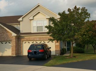 317 Lake Gillilan Way, Algonquin, IL 60102