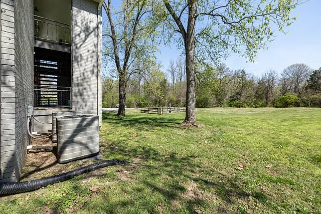 Sycamore Villas — Photo 21