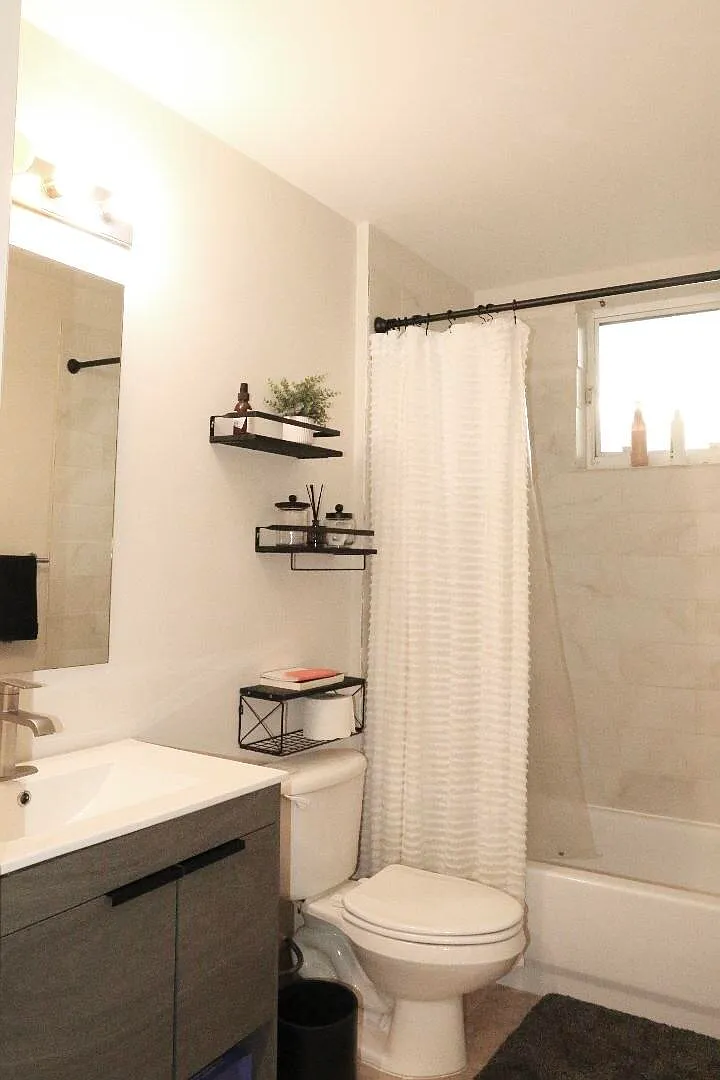 2 bed, 2.0 bath, 975 sqft, $2,780 — Photo 3