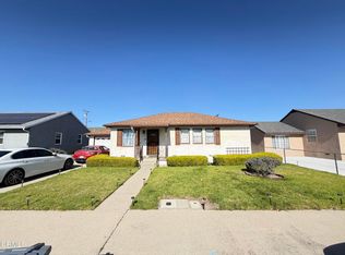 225 W Iris St, Oxnard, CA 93033