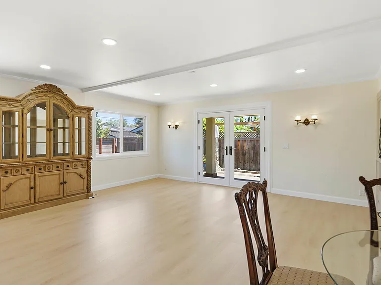1635 Blossom Hill Rd — Photo 8