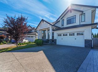 16466 103rd Ave, Surrey, BC V4N 1Y6