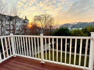 121 Northview Ct, Peekskill, NY 10566