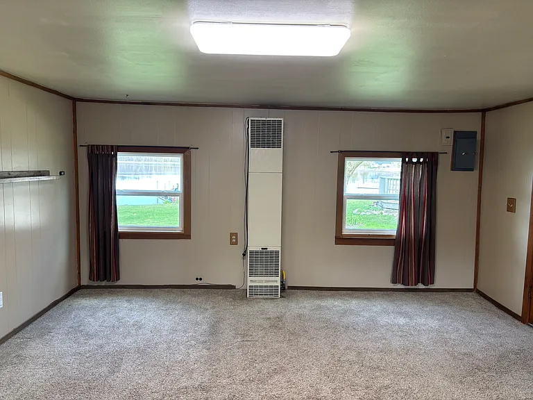 2537 Mitchell Lake Rd — Photo 5