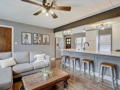 5 Sherman Ter UNIT 2, Madison, WI, 53704