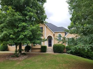 125 Sussex Ln, Fayetteville, GA 30215