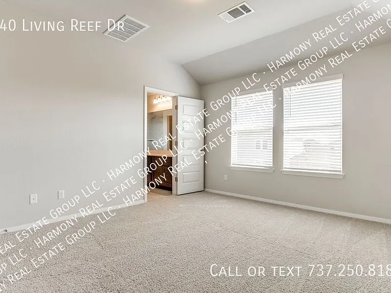 140 Living Reef Dr — Photo 15