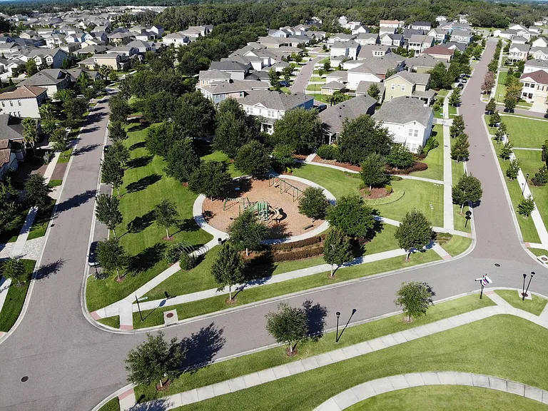 15843 Fishhawk View Dr — Photo 43