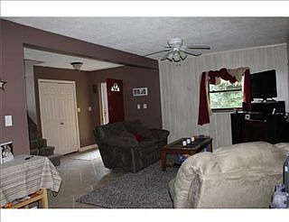 5th image of 105 Ward Dr