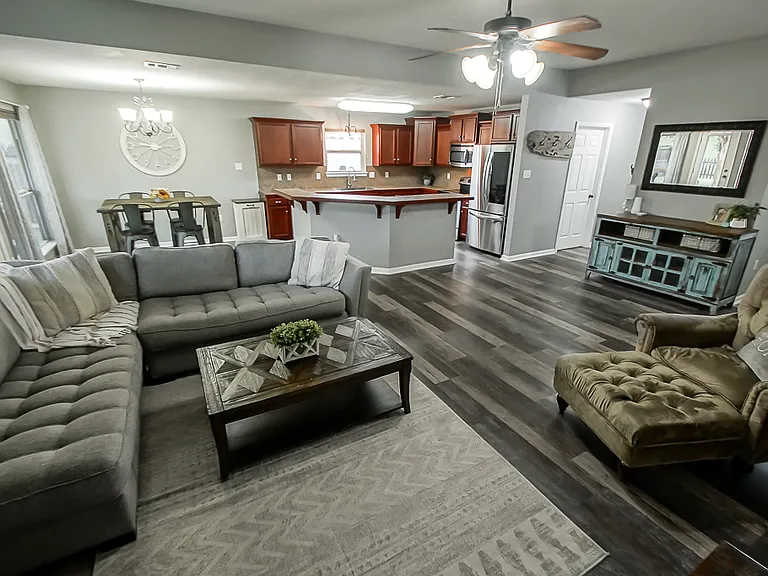 14348 Summerset Dr — Photo 4
