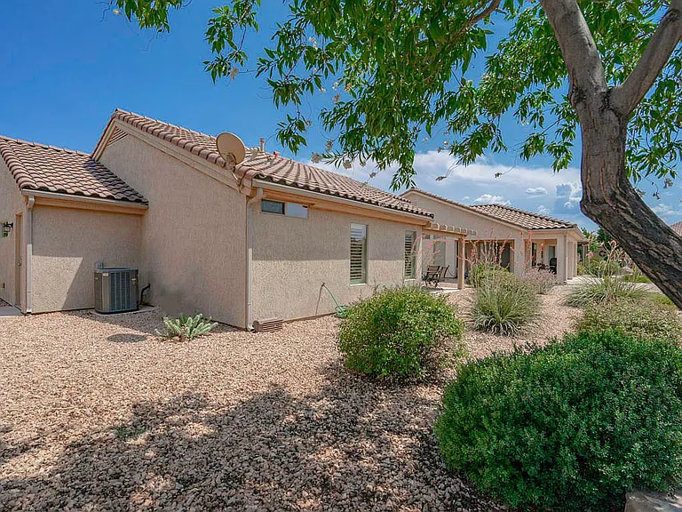 4592 S Elrose Dr — Photo 19