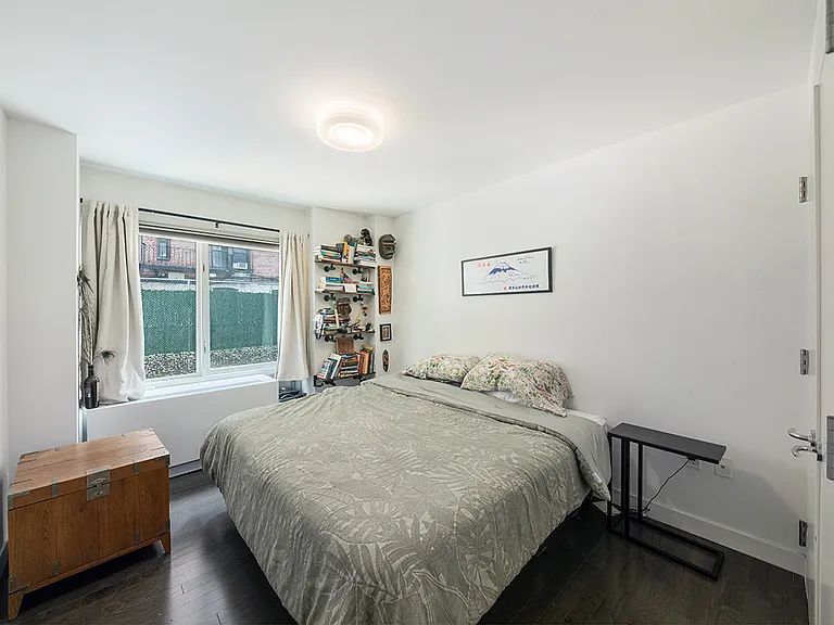 607 W 161st St #1B — Photo 3