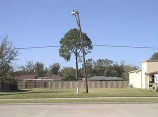 2412 Nall St, Port Neches, TX 77651