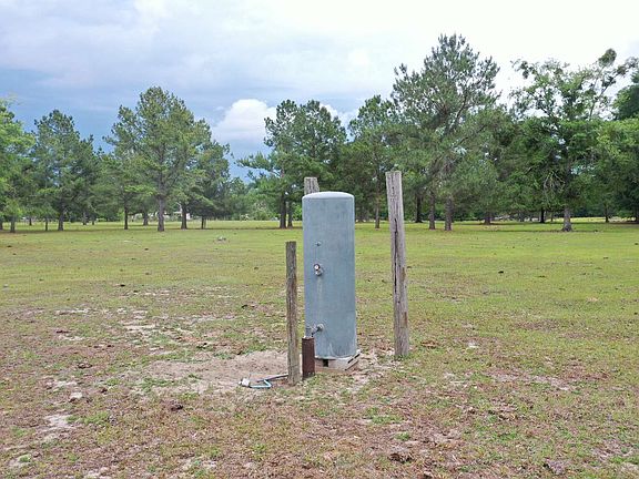 2nd image of 221st Rd
