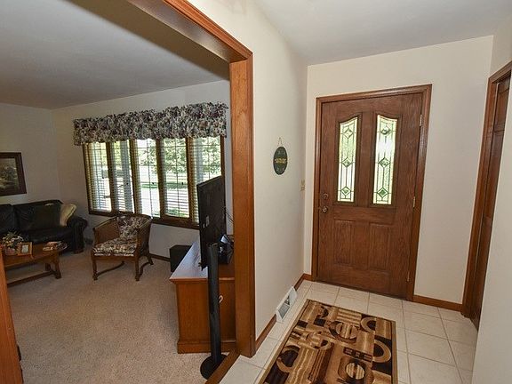 3rd image of 60232 State Road 15