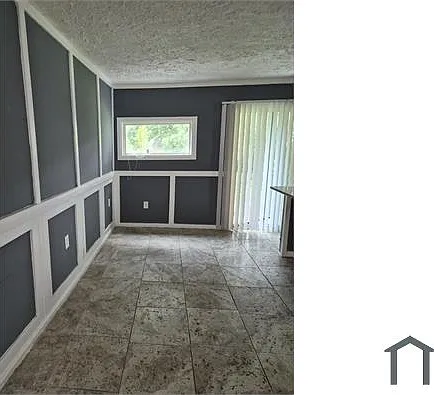 1657 North Ave NW — Photo 5