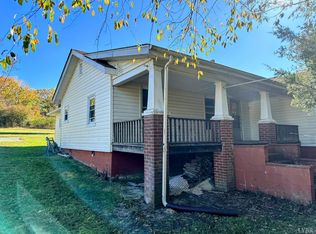 1279 Lynch Rd, Altavista, VA 24517