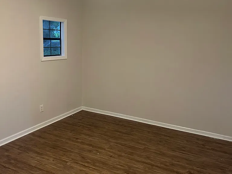 3637 Windmill Rd #2 — Photo 5