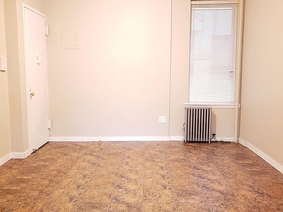 3rd image of 3262 48th St APT 1R
