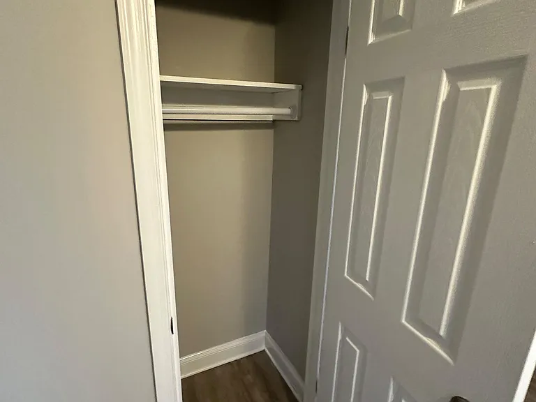2508 E Madison St — Photo 10