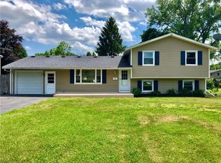 85 Harmony Dr, Rochester, NY 14626