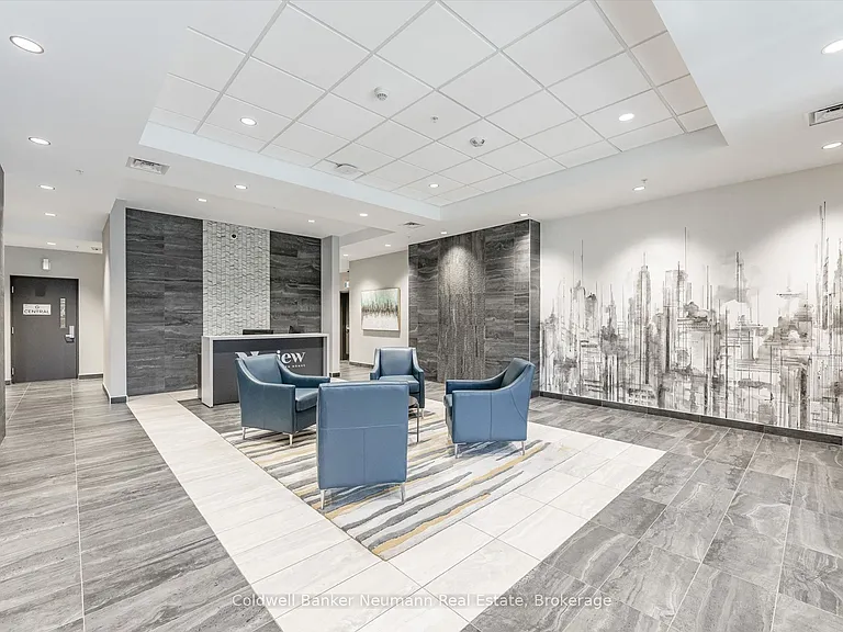 30 Hamilton St S #601 — Photo 40