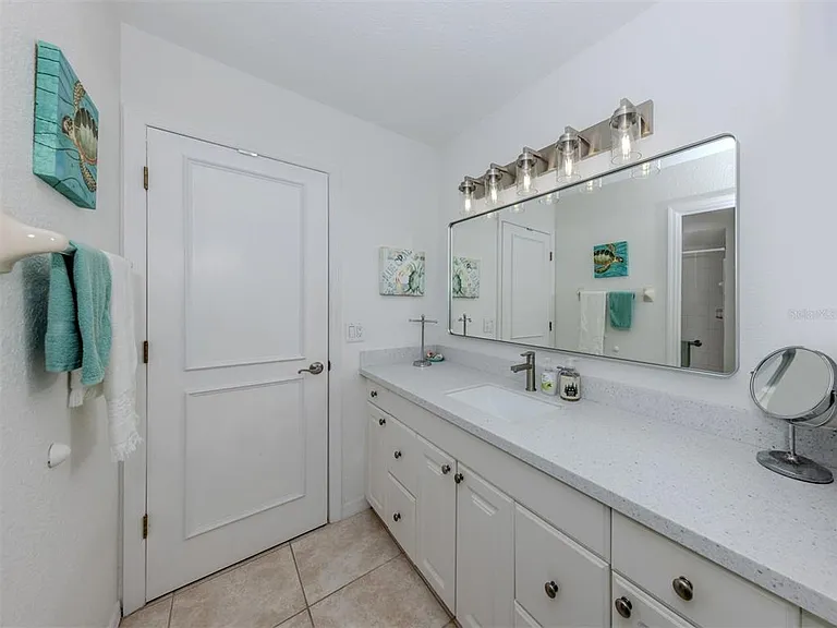 26333 Nadir Rd #105 — Photo 19