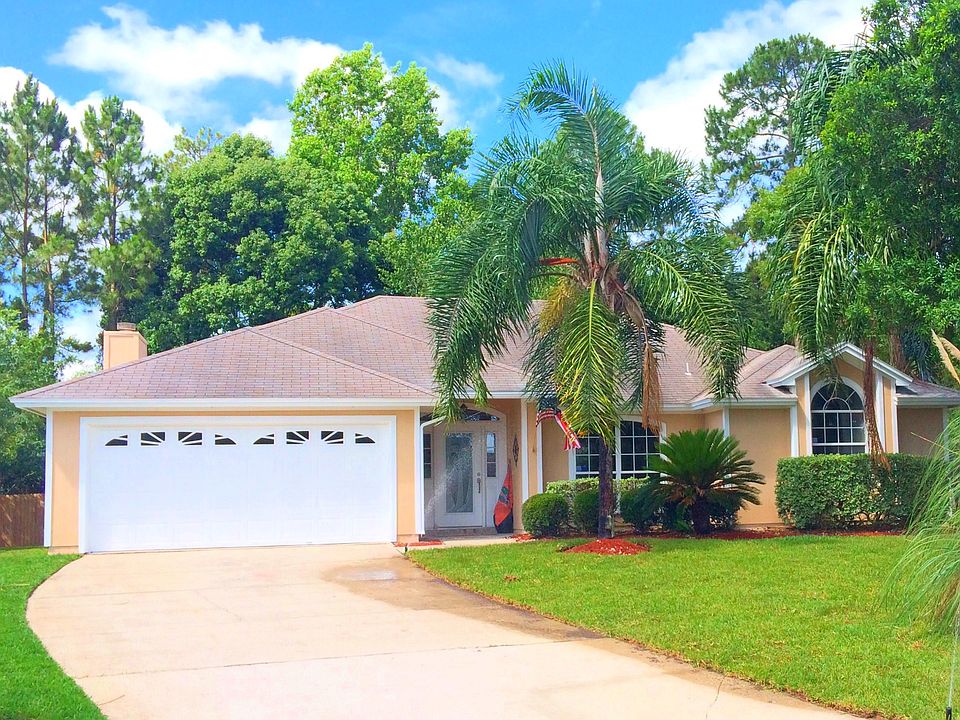 Beautiful Shadow Bluff Court